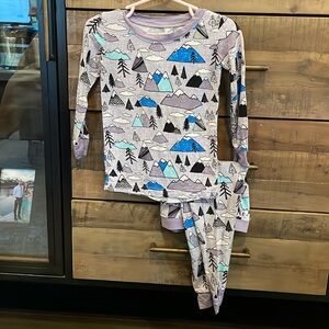 Littles sleepies two piece set Moutain print